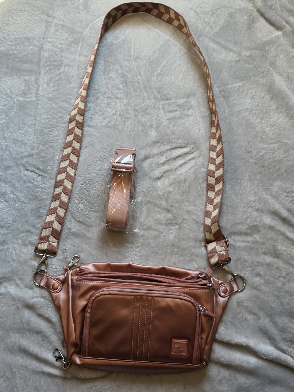 Women's Rose Gold Crossbody Belt Bag - IHKWIP